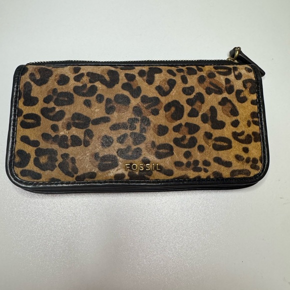 Fossil Handbags - Fossil Animal Print Wallet with black leather full size